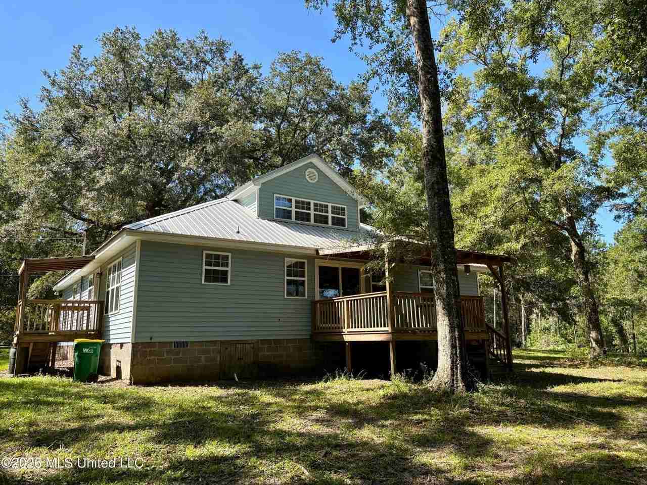 3308 Dwyer Branch Rd - Photo 2 of 21