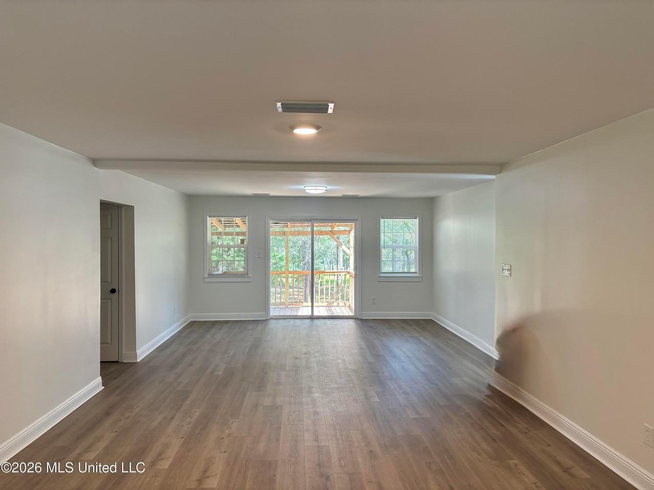 3308 Dwyer Branch Rd - Photo 4 of 21