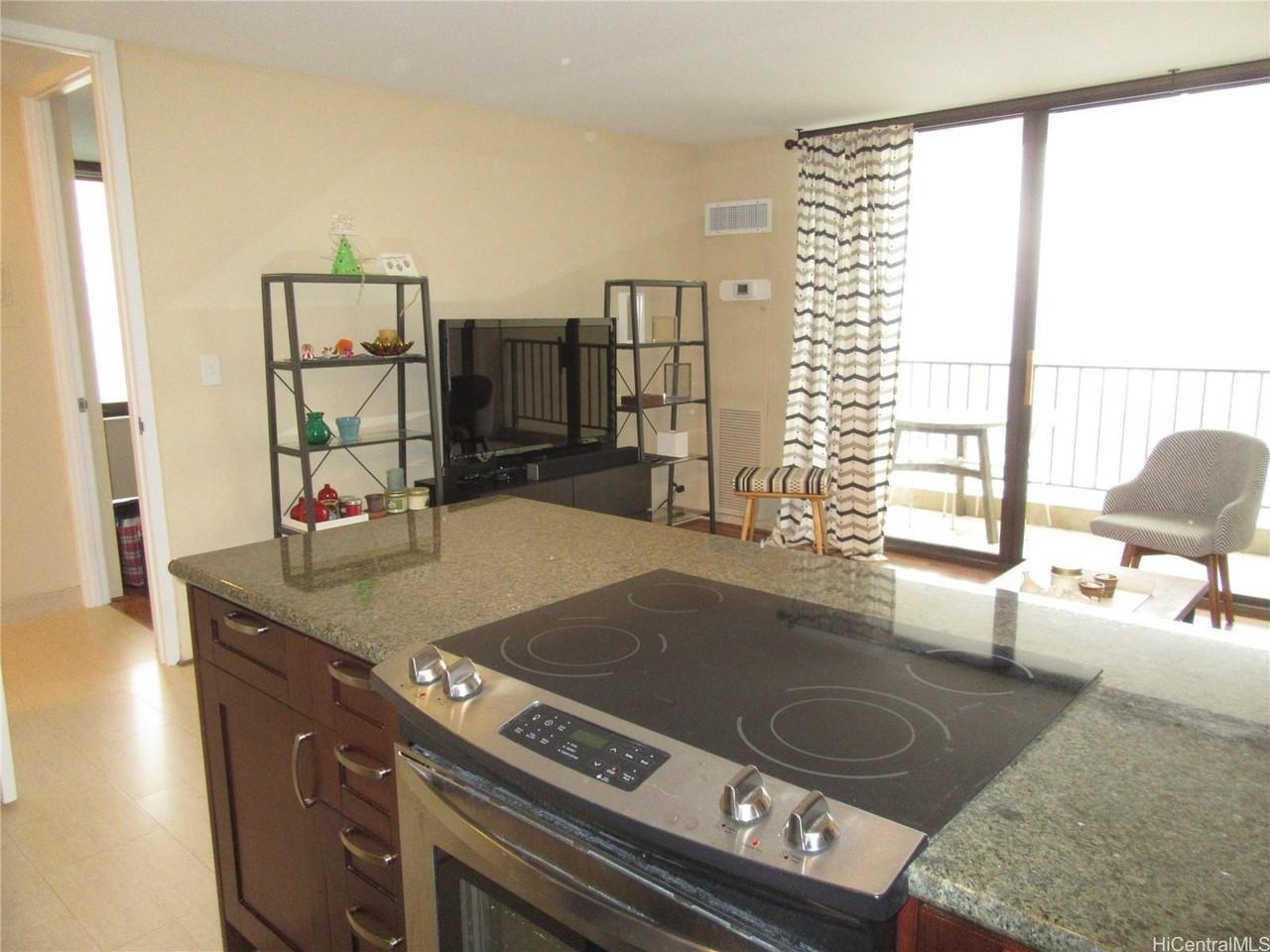 411 Hobron Ln #2301 - Photo 2 of 25