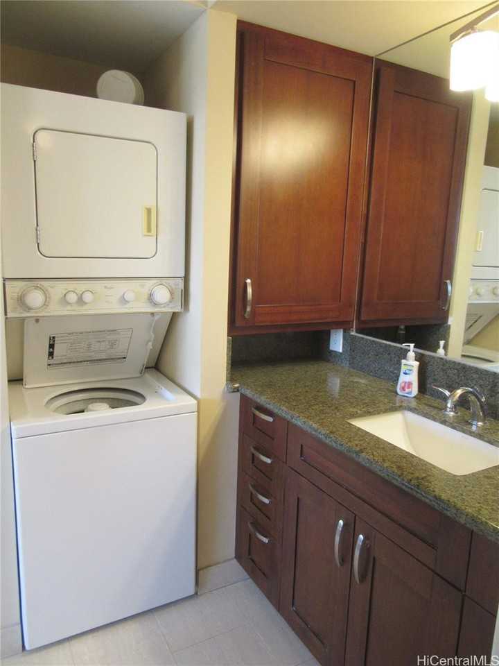411 Hobron Ln #2301 - Photo 6 of 25