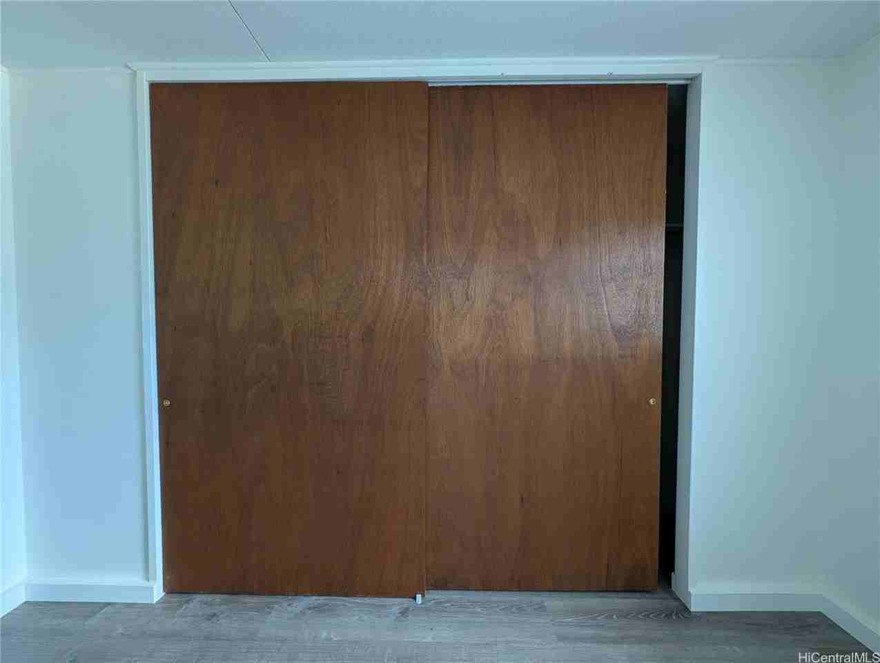 1267 Rycroft St - Photo 7 of 8