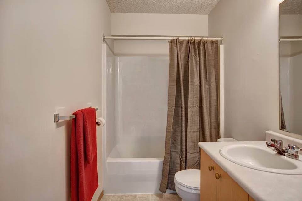 1205 Leila Avenue - Photo 2 of 10