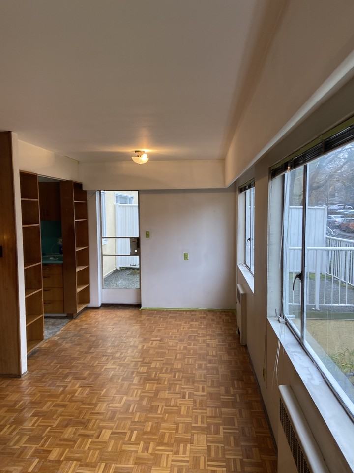 1364 West 11th Avenue #205 - Photo 6 of 8