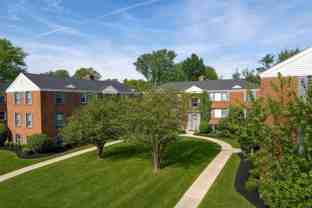 Highland View Apartments - Photo 1 of 1