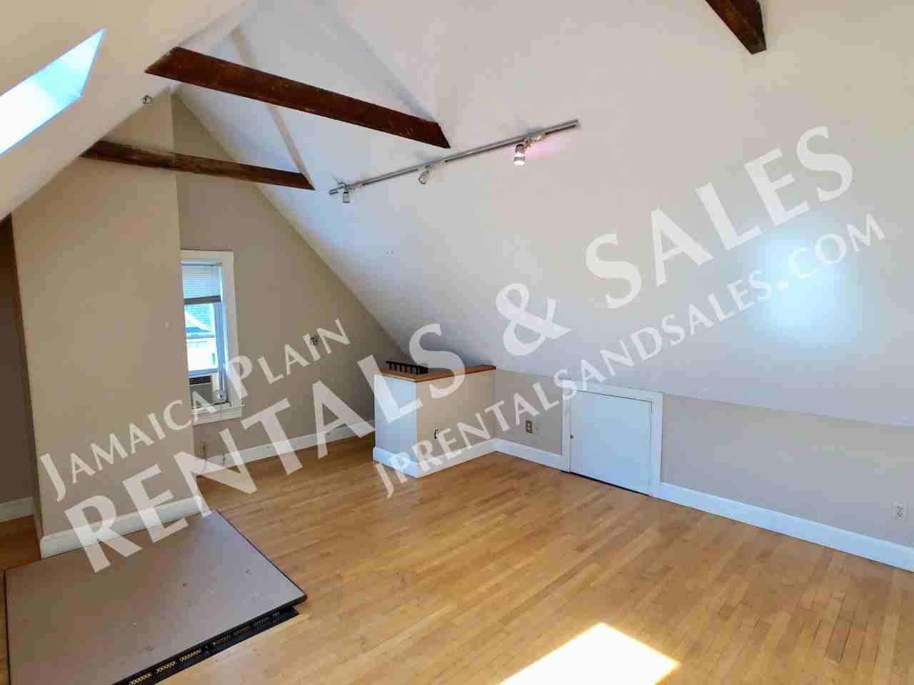 67 Hewlett St #2CO - Photo 6 of 20