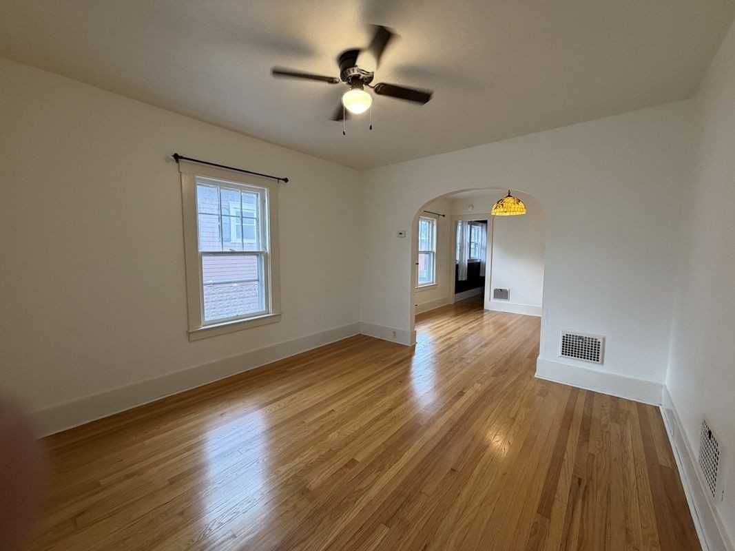 271 N Collingwood Ave - Photo 6 of 20
