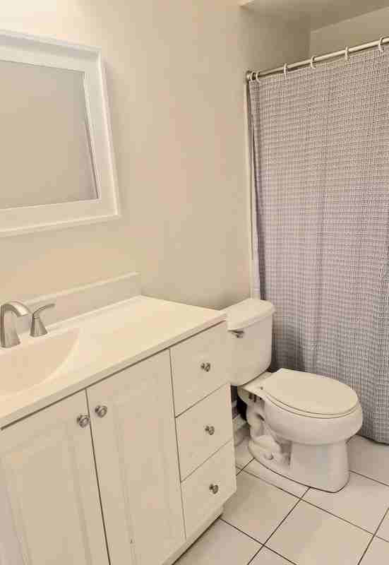 411 N Stiles Ave ##A-3 - Photo 2 of 10