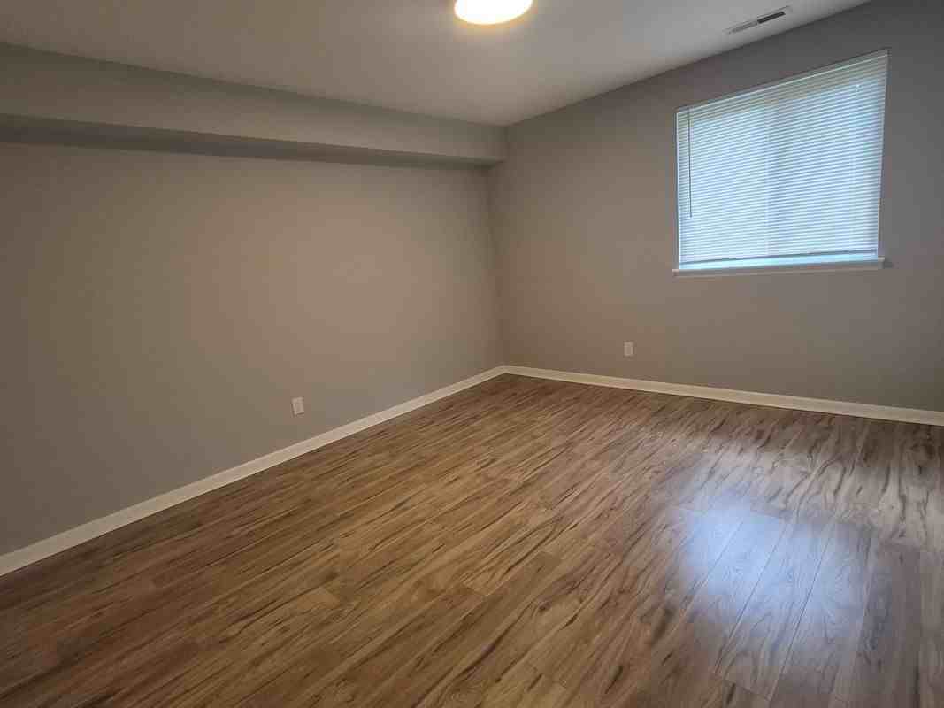 411 N Stiles Ave ##A-3 - Photo 4 of 10