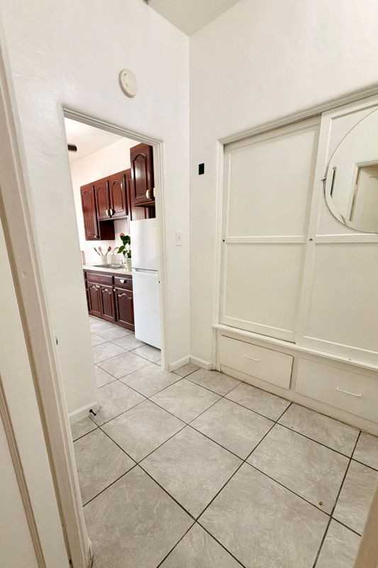 10716 Ralston Ave - Photo 2 of 11