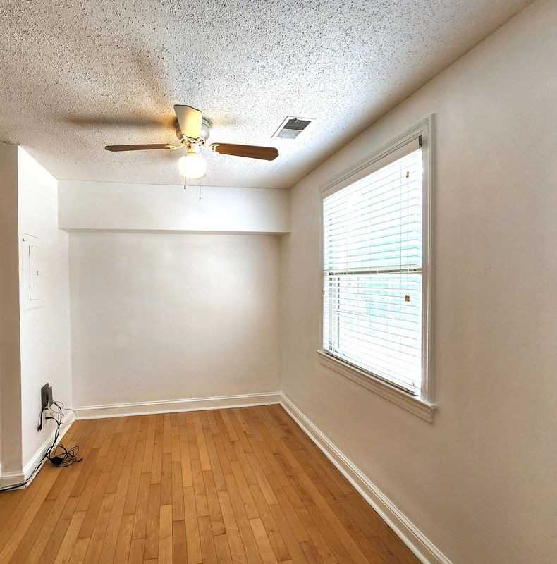 2811 Arlington Blvd ##202 - Photo 7 of 20