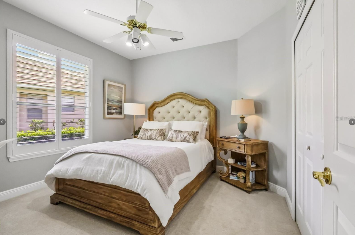 3274 Oakmont Ter - Photo 3 of 40
