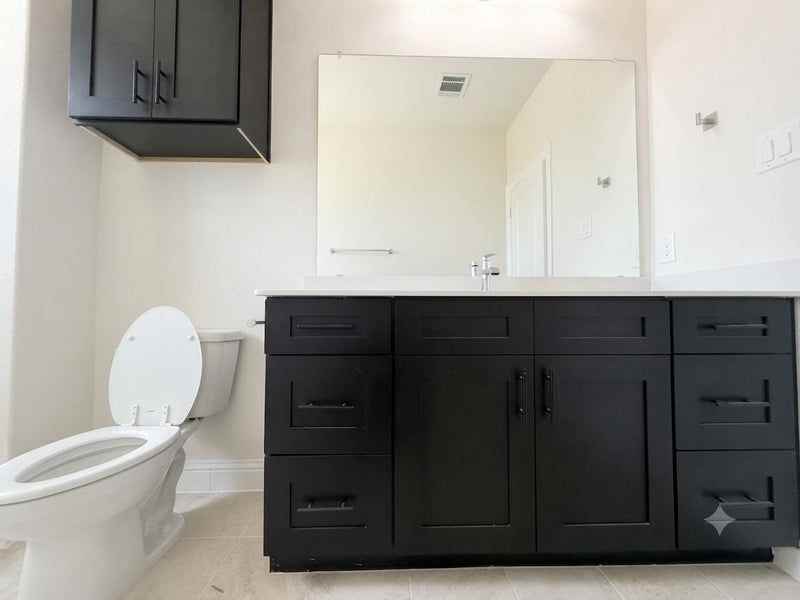 1010 Pilot Hill Dr - Photo 4 of 7