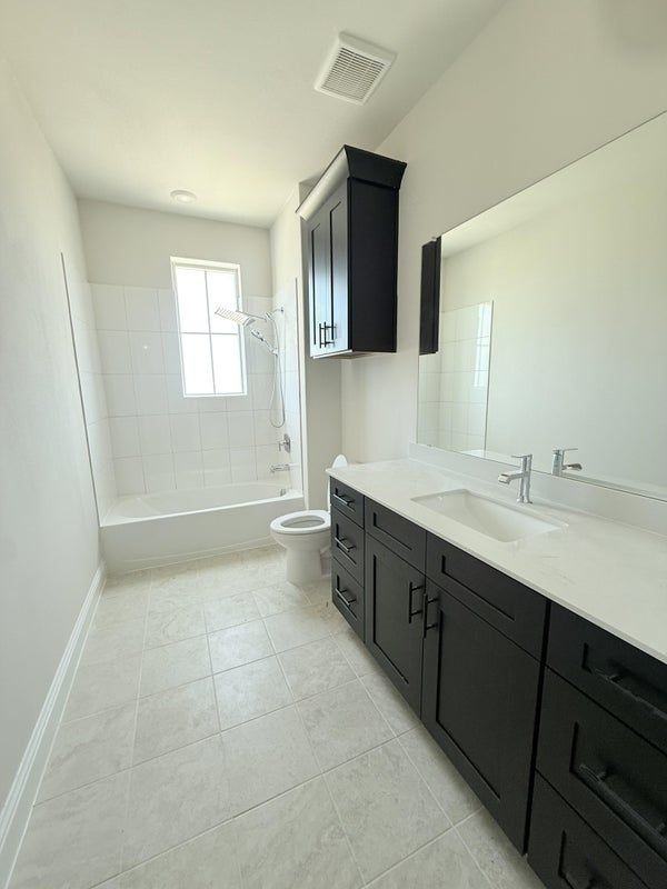 1010 Pilot Hill Dr - Photo 5 of 7