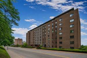 featured image of 460 Washington Rd