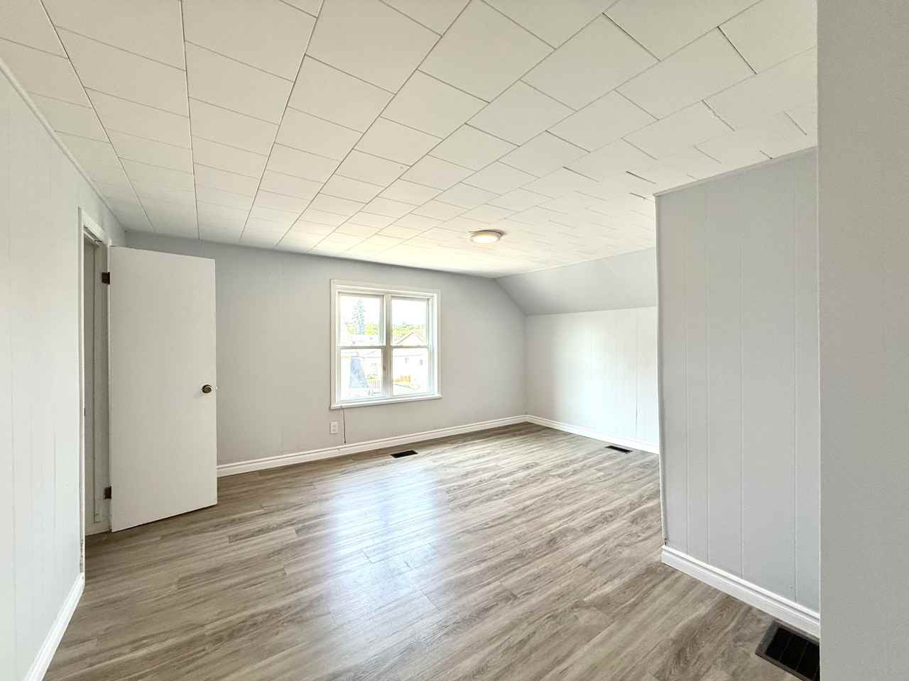 26 Albina St - Photo 3 of 11