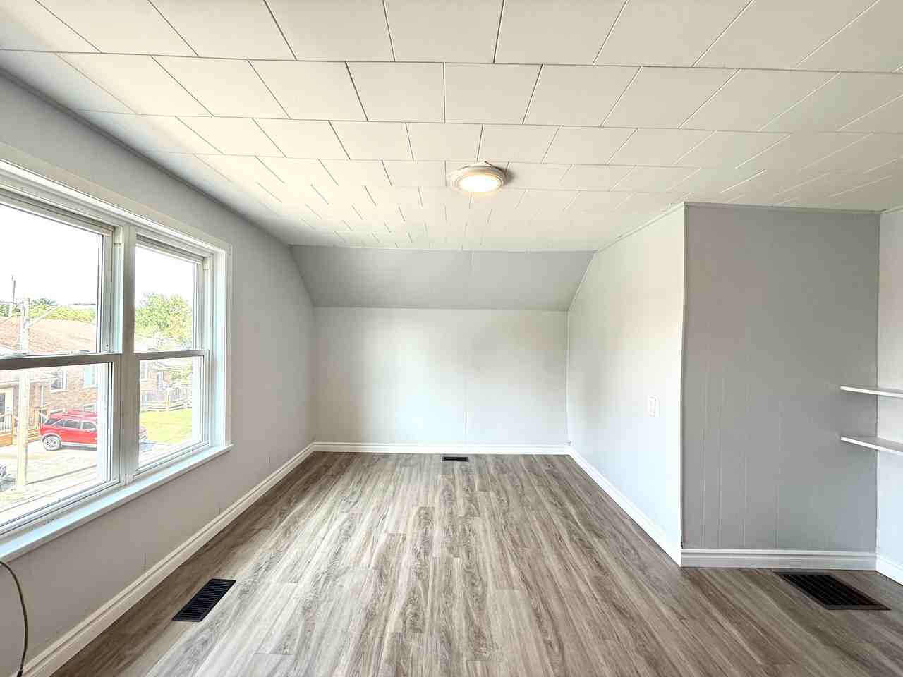 26 Albina St - Photo 4 of 11
