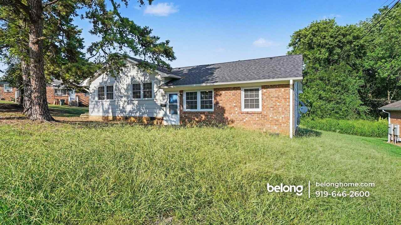 1419 Ardmore Dr #B - Photo 2 of 16