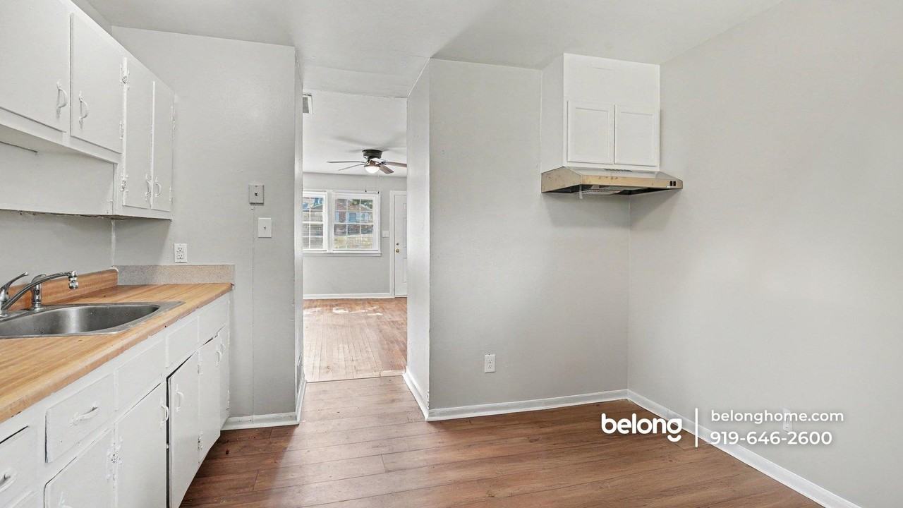 1419 Ardmore Dr #B - Photo 7 of 16