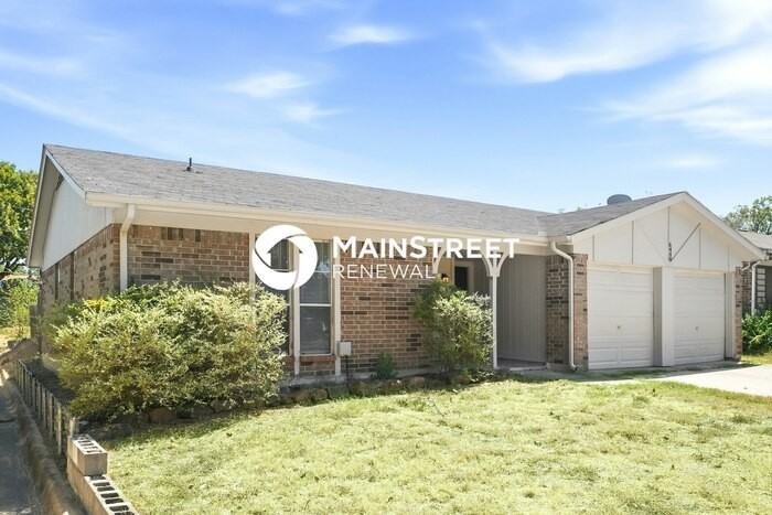 6440 Rebecca Ln - Photo 4 of 18