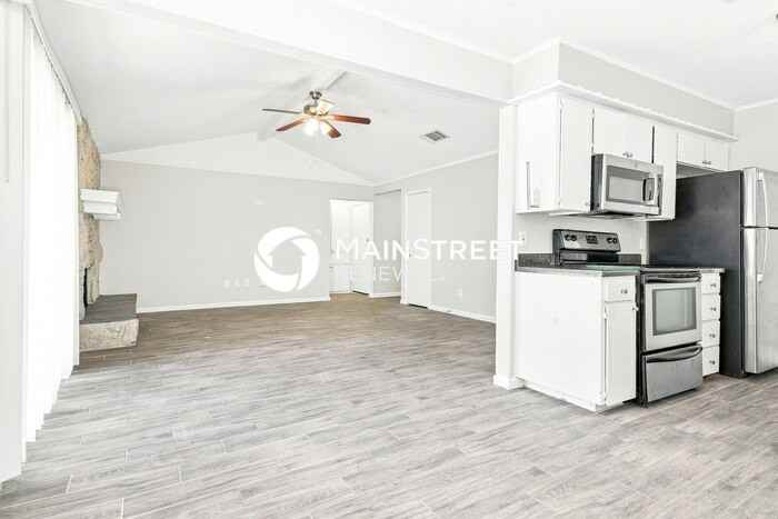 6440 Rebecca Ln - Photo 7 of 18