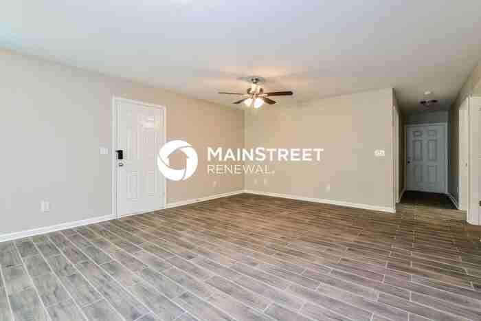 3691 Rolling Pl - Photo 2 of 15