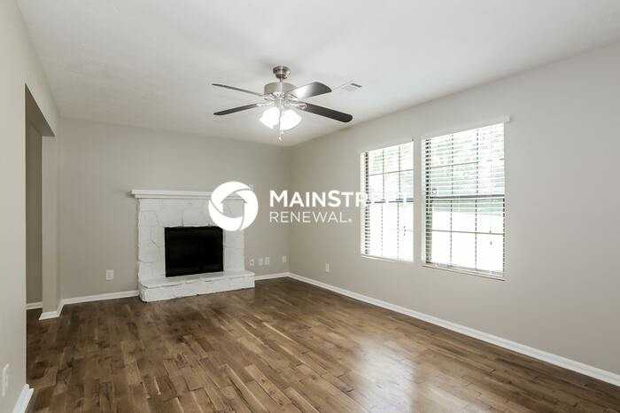 997 Redan Trl - Photo 6 of 18