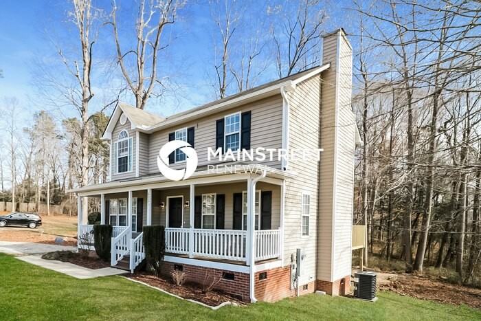 6321 Bridgemont Ln - Photo 4 of 17