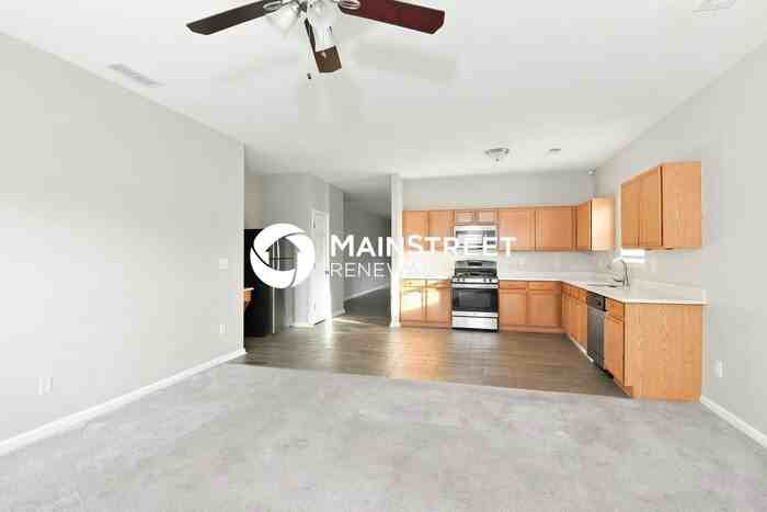 1900 Chadberry Walk - Photo 6 of 15