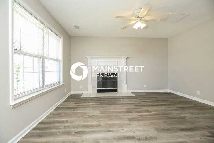 1204 Lasalle Ct - Photo 5 of 17