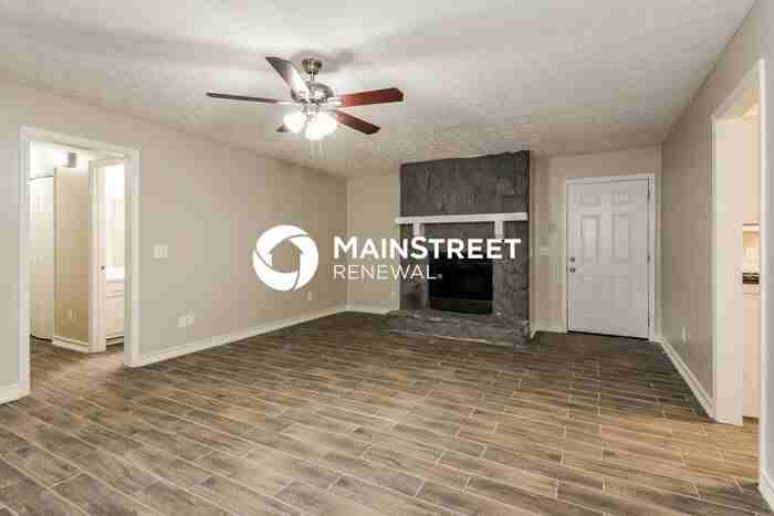 6492 Will Dupree Ln - Photo 2 of 16