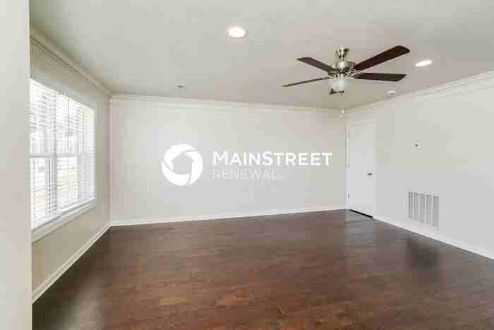 1133 Cloud View Dr - Photo 6 of 17