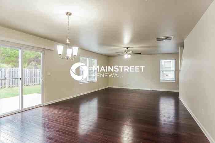 501 Chesser Reserve Way - Photo 6 of 17