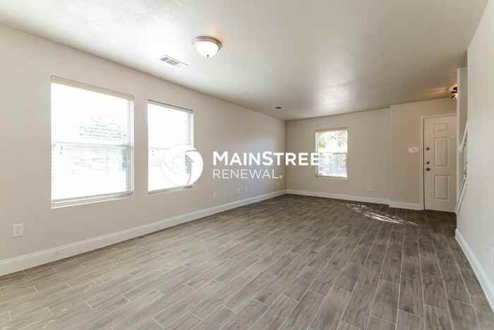6281 Desert Holly Way - Photo 6 of 17