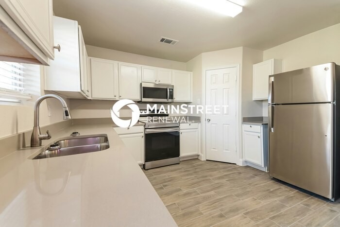 6281 Desert Holly Way - Photo 7 of 17