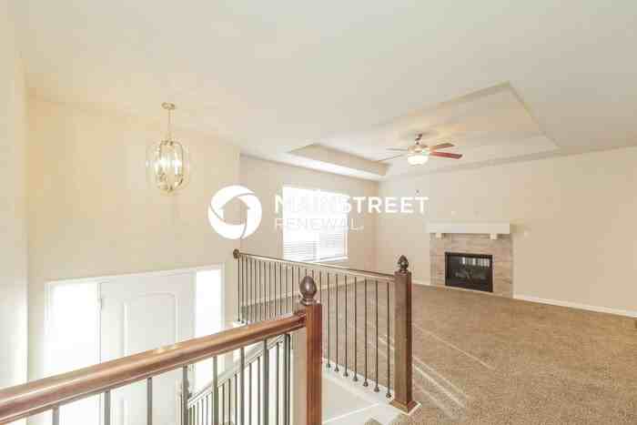 108 Samantha St - Photo 5 of 17
