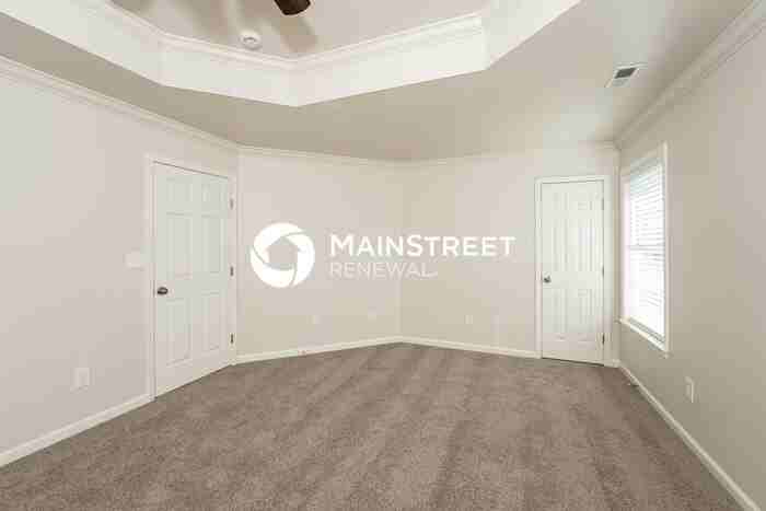 291 Springdale Dr - Photo 7 of 16