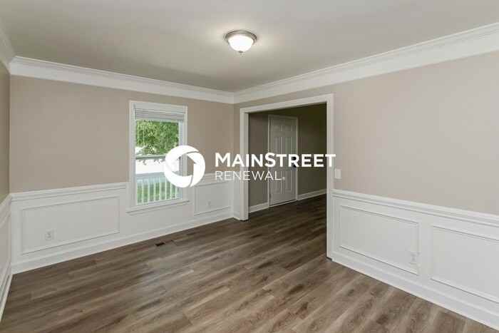7219 Kinsmore Ln - Photo 6 of 17
