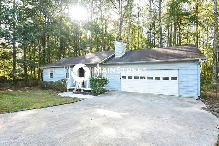 1565 Island Way - Photo 2 of 16