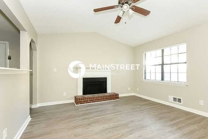 1565 Island Way - Photo 5 of 16