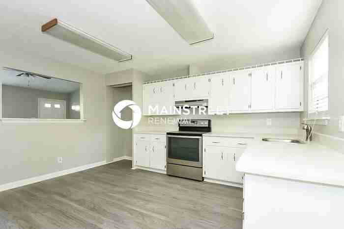 1565 Island Way - Photo 7 of 16