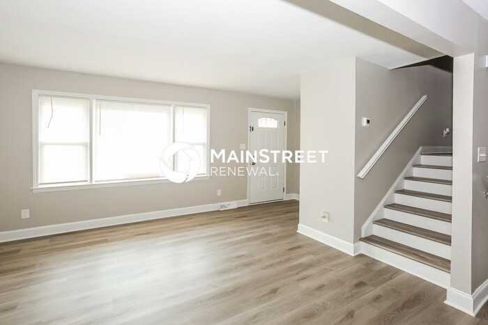 432 Fairgreen Dr - Photo 4 of 16