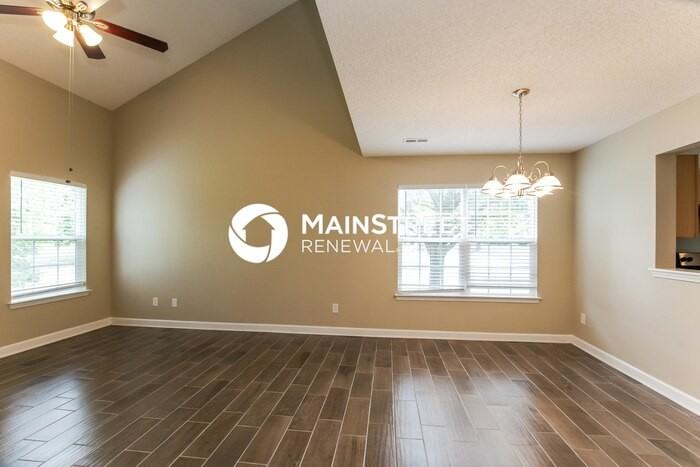 4700 Capstone Dr - Photo 5 of 17