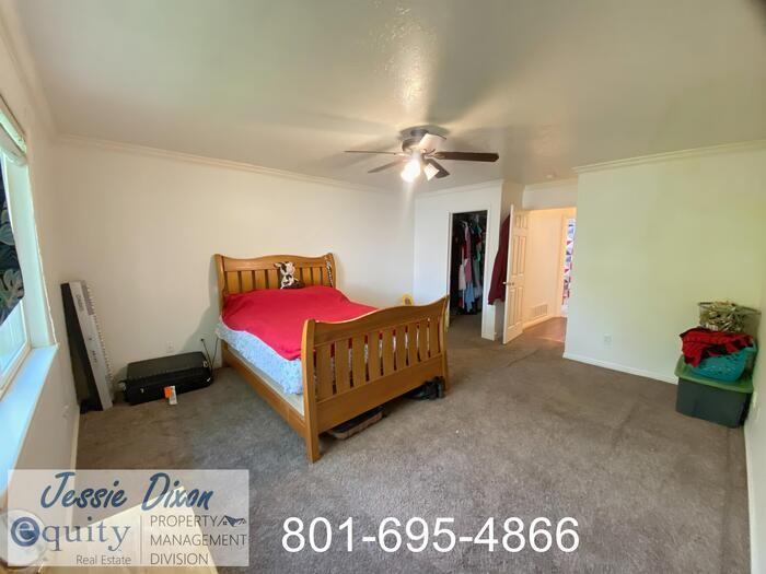 11 Park Place Ln - Photo 5 of 17