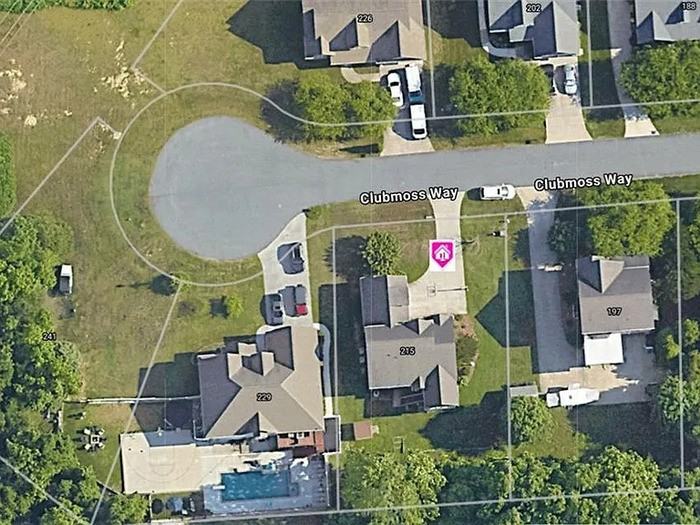 215 Clubmoss Way - Photo 2 of 31