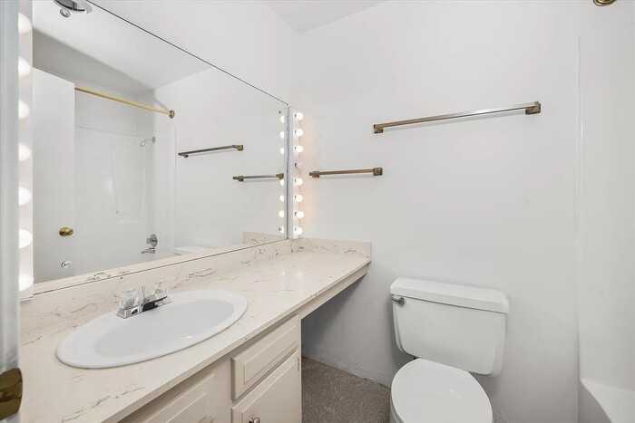 700 W 7th Ave #705 - Photo 3 of 15
