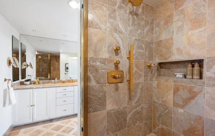 999 Green St #2704 - Photo 5 of 12