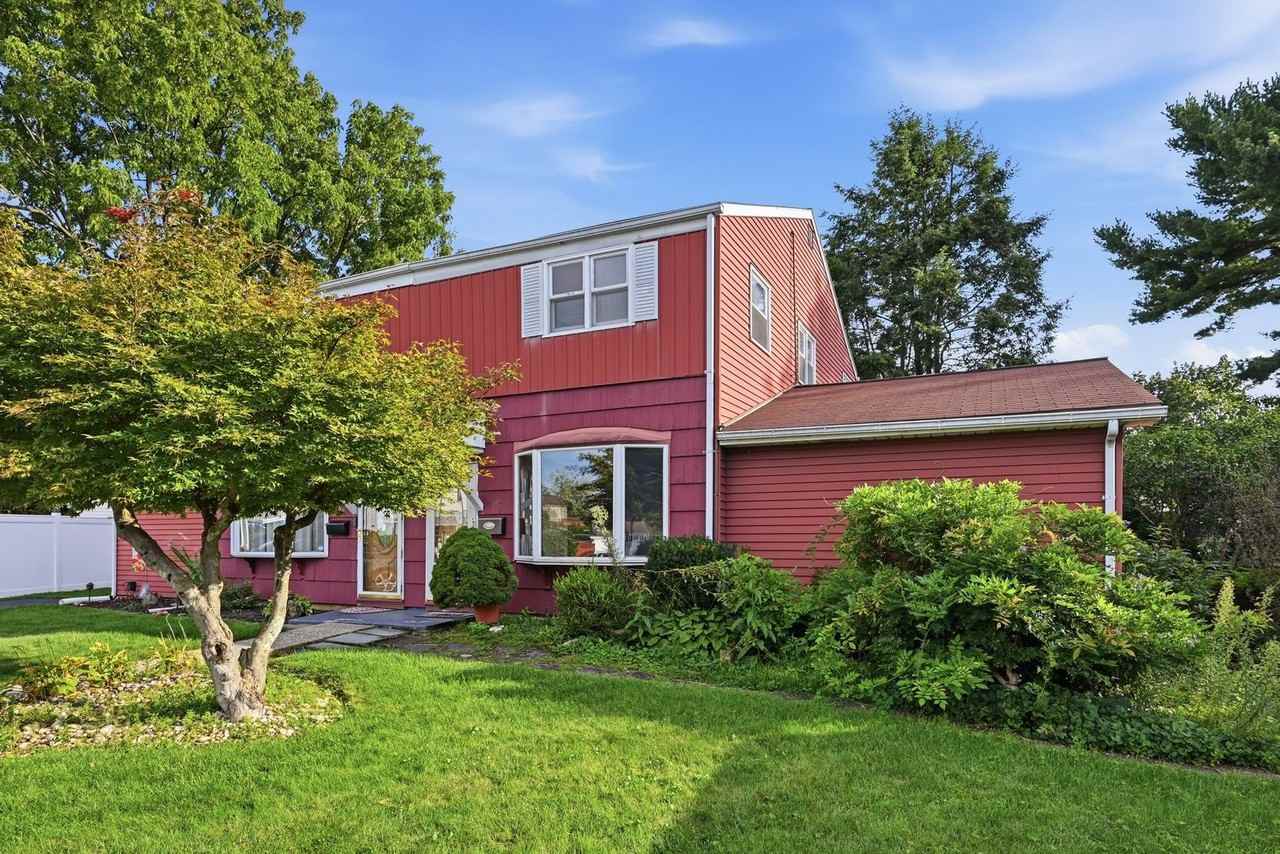 1403 Uelen Ct - Photo 2 of 27