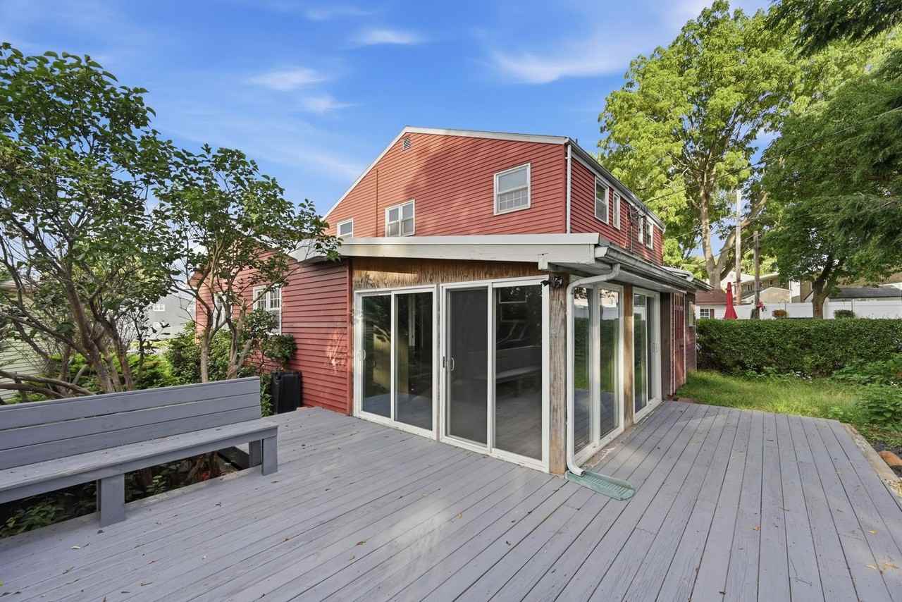 1403 Uelen Ct - Photo 3 of 27