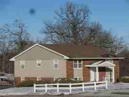 featured image of 801 E Franklin St
