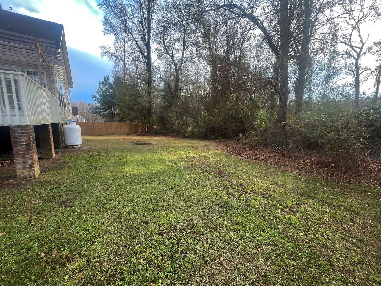 282 Braddock Dr - Photo 5 of 49